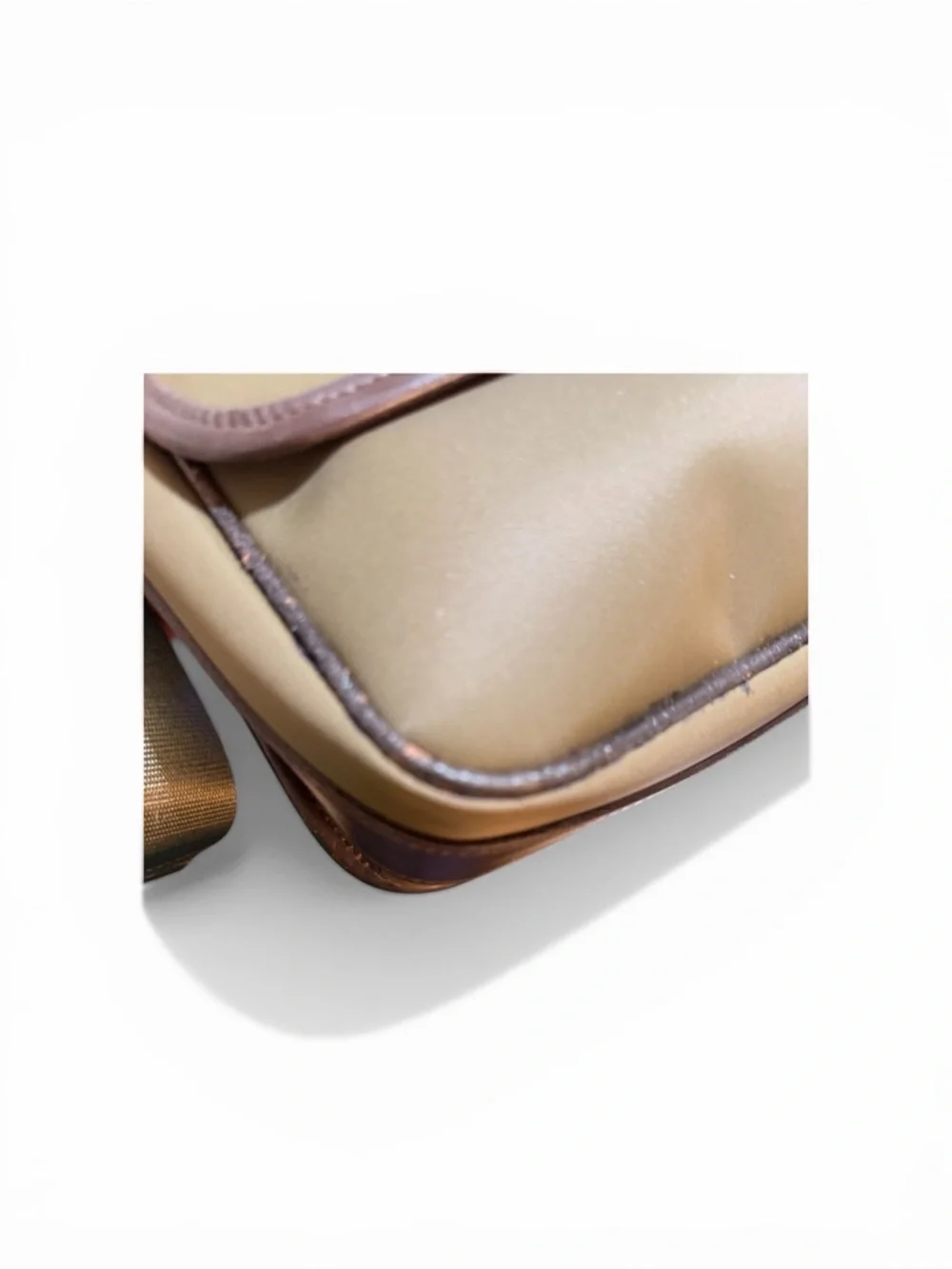 Burberry Olive Messenger Crossbody Bag - Picture 12 of 12